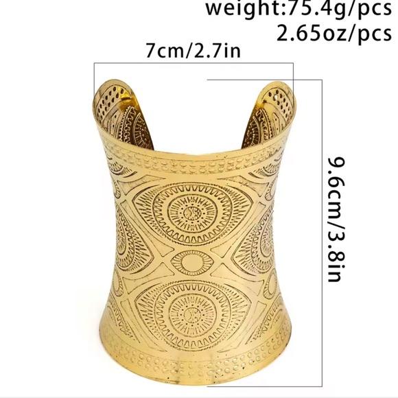 Egypt style klopa Cleopatra Engraved Cuff Bracelet - Picture 4 of 13